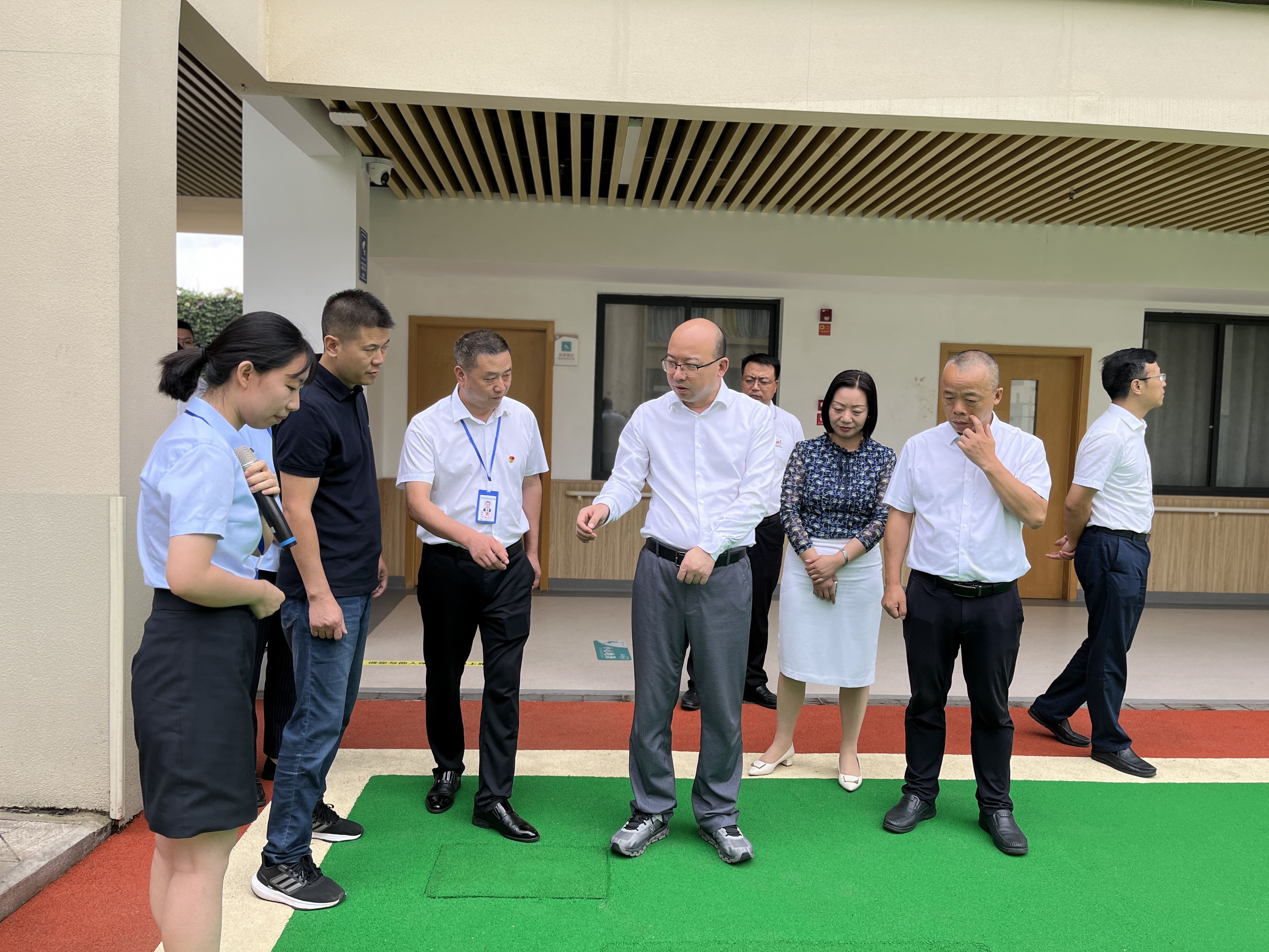 如何选择适合失能老人的疗养院？